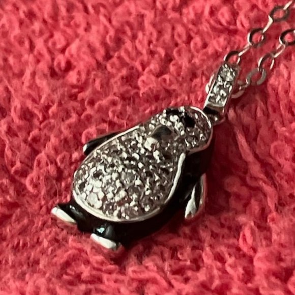 Cute Sterling Silver Penquin Charm with Sterling Chain - Picture 6 of 8